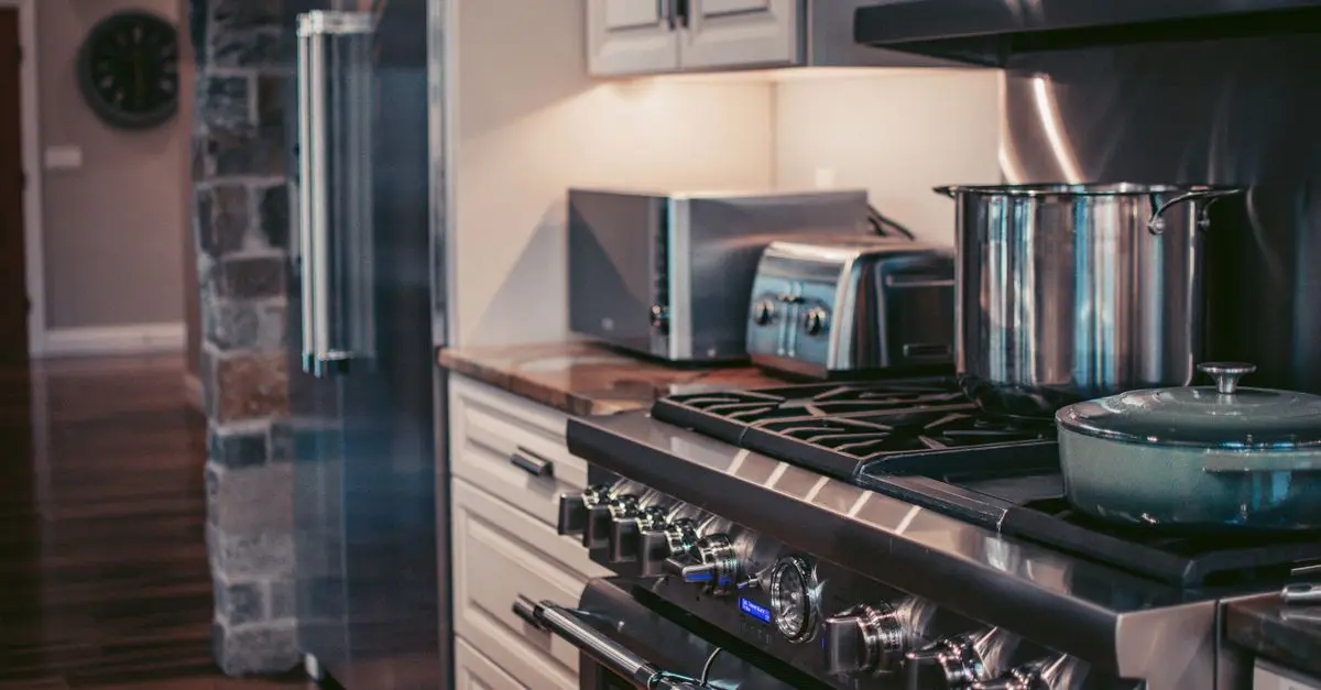 Les ustensiles de cuisine en inox : avantages et selon les besoins