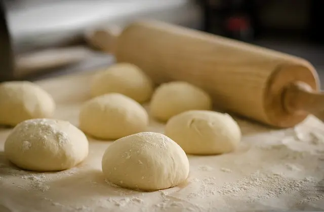 Les ustensiles de cuisine indispensables pour une pâtisserie réussie